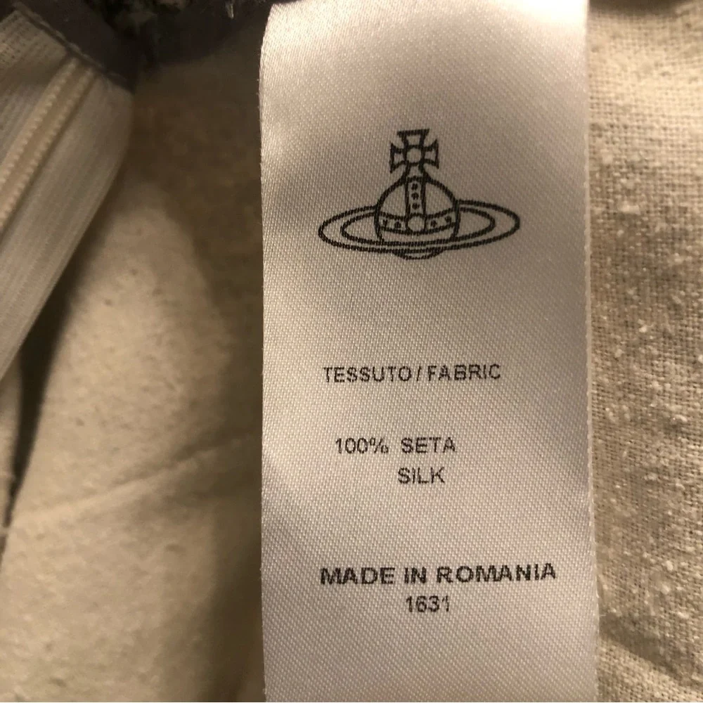 Vivien Westwood Anglomania gray & ivory silk asymmetric skirt- Size L - Picture 8 of 8